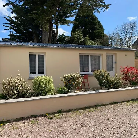 Centre Avec Cour *